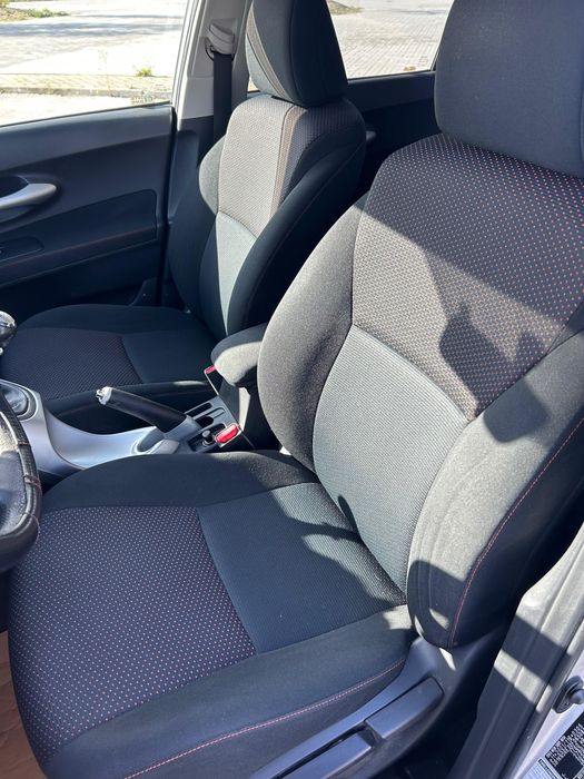 Toyota Auris 1.4D - 4D - Comfort + Pack Sport