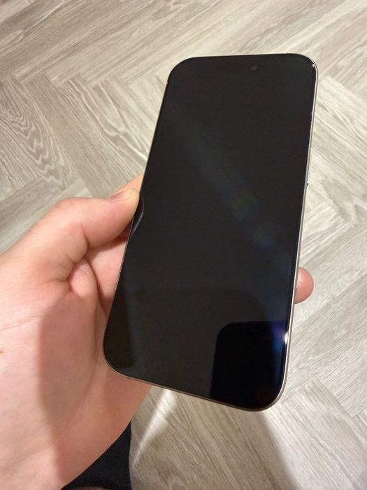 iPhone 16 pro 128gb 92% natural gray
