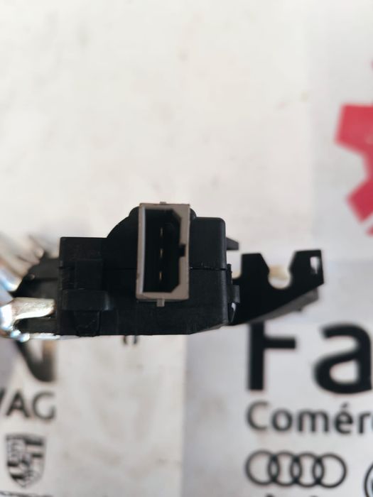 Ficheira Da Mala VW PASSAT B6