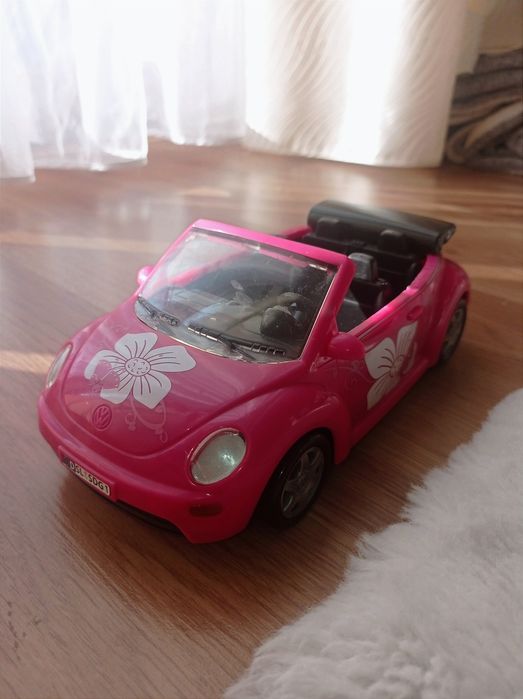 Simba Evi New Beetle Na Pikniku Kabriolet