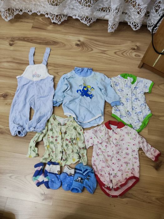 Одяг дитячий, віддам безкоштовно