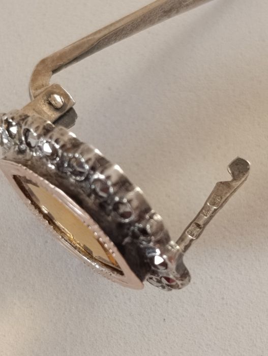 Brincos vintage em prata e ouro