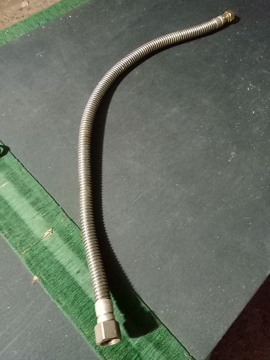 Wąż gazowy 80cm lub150cm.