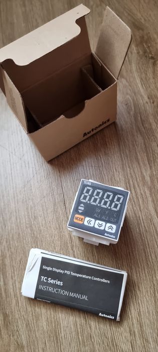 Regulator temperatury Autonics Tc4s
