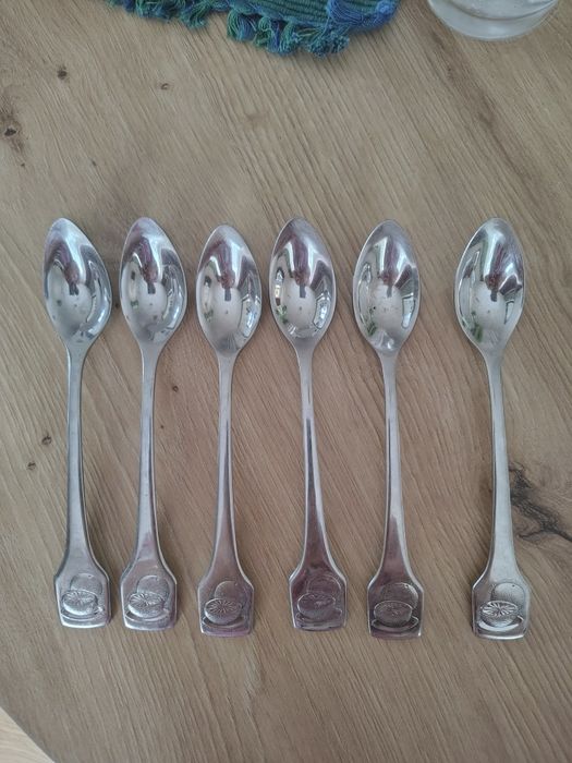 Łyżki 16cm  18/8 kolekcja