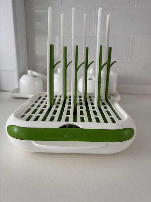 Тримач сушилка для дитячих пляшок та сосок Chicco