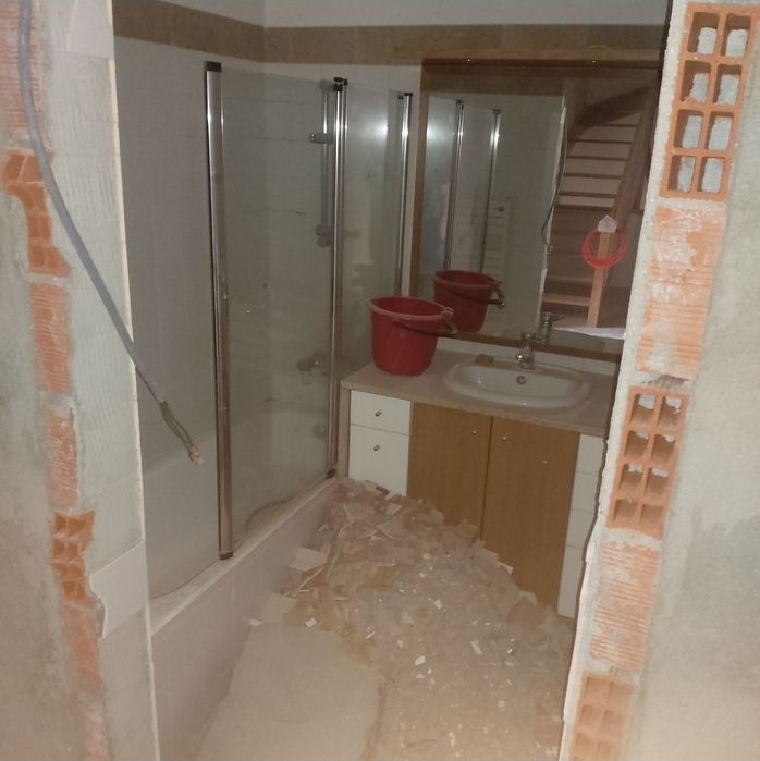 Recolha de entulho e Demolições