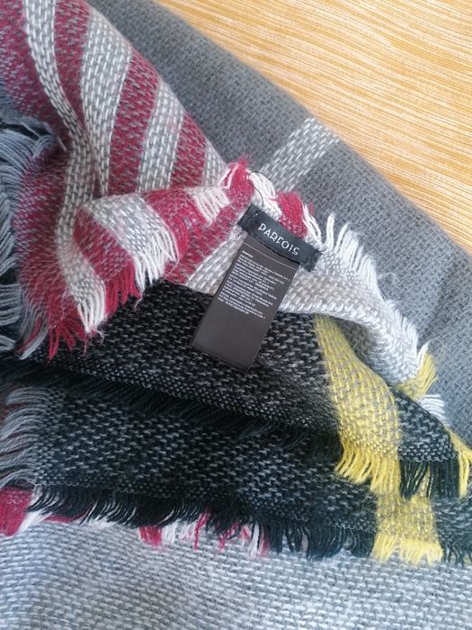 cachecol grande com várias cores