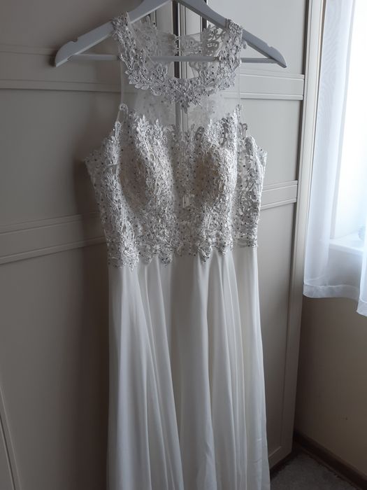 Suknia ślubna rozmiar 38-40 piękna