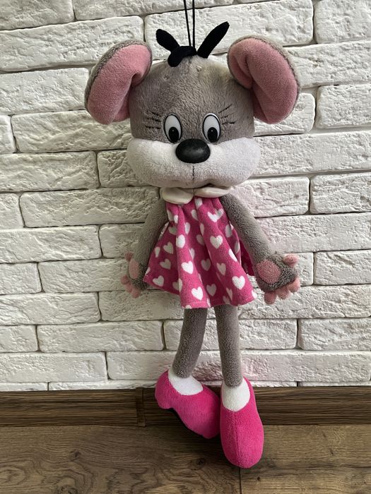 Мʼяка іграшка мишка.