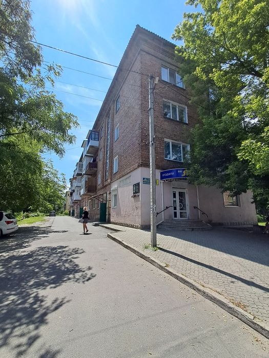 Продаж 3-кімнатної квартири