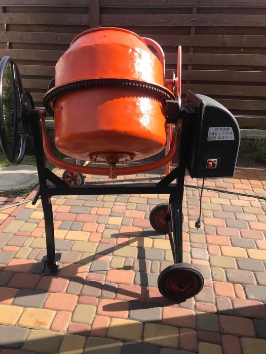 Бетономішалка в хорошому стані