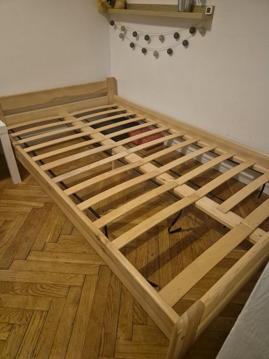 Rama łóżka sprzedam