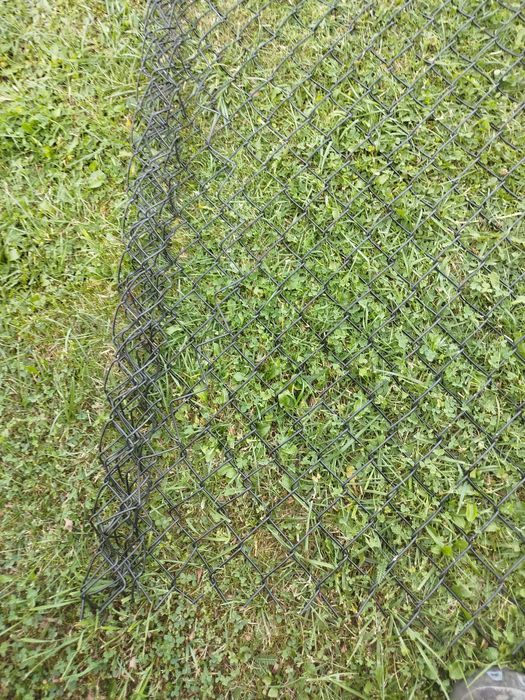 Siatka ogrodzeniowa pcv czarna