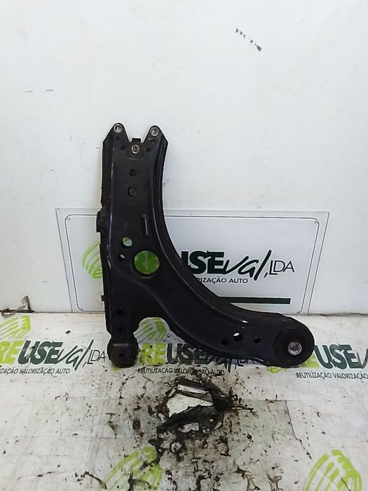Braço Suspenção Fr Esq Volkswagen Golf Iv (1J1)