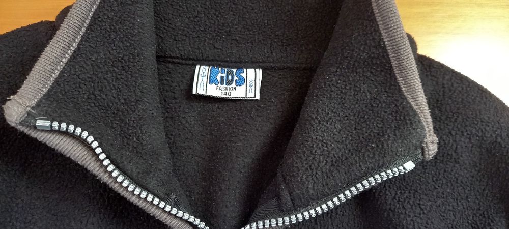 Bluza chłopięca/polar rozm.134/140 (cena za 2 szt)