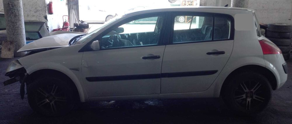 Renault Megane para peças