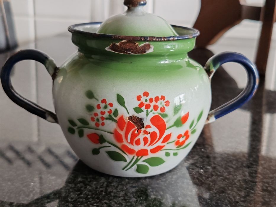 Materials for Dispatch64286380515843123