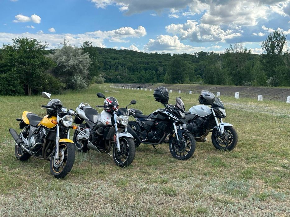 (Продам)Honda CB400SF