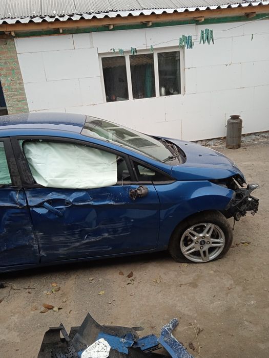 Продам авто Форд фієста