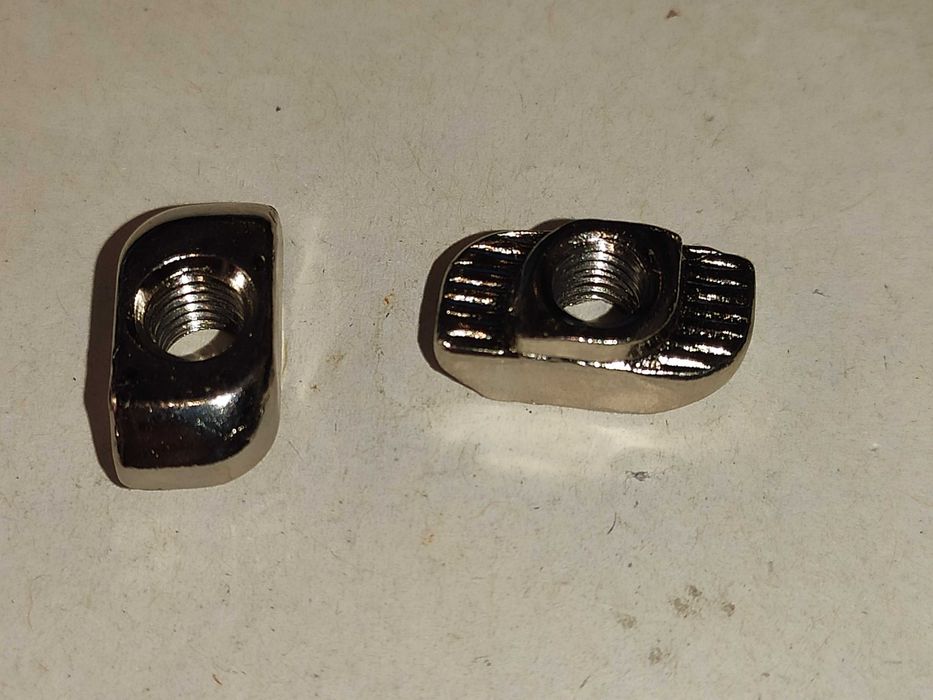 Porca T-nut 3030 M5