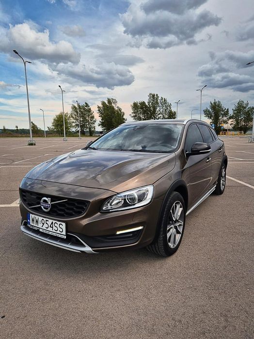 Volvo V60 Cross Country volvo V60