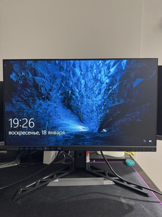 Монітор Lenovo Legion R24e