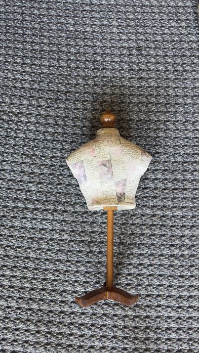 Busto de manequim/ expositor