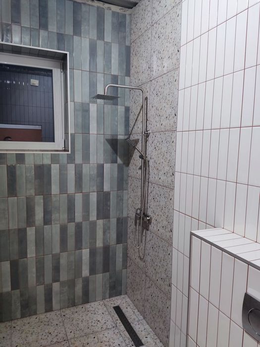 Мастер плиточник