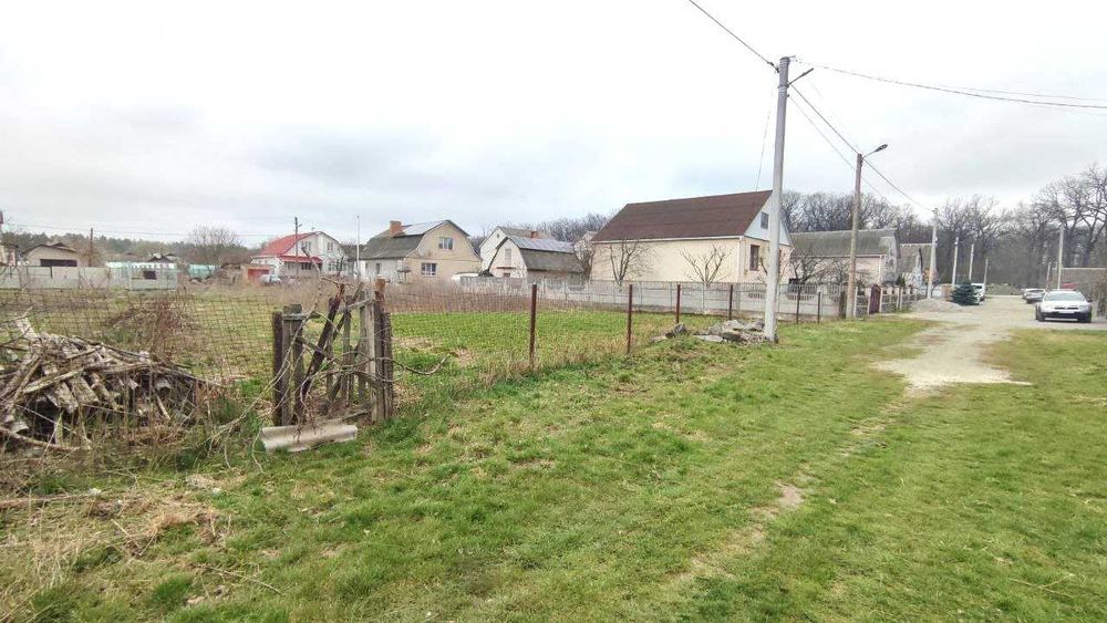 Продам ділянку 6 сот під будівництво поруч сосновий ліс, р. П. Буг