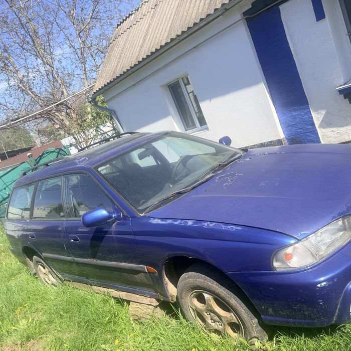 Subaru Legacy машина б/у