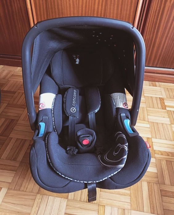 Carrinho de bebé completo + ISOFIX