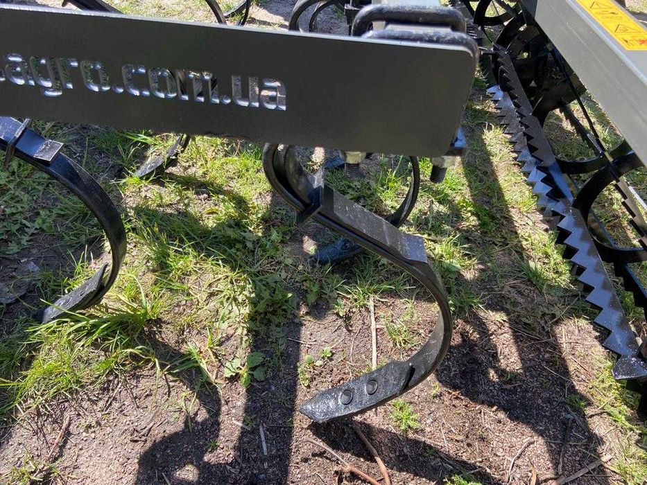 Культиватор SHWAGRO U-18, 2 ряди лап + каток