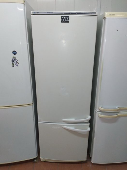 Двухкамерный холодильник, б/у