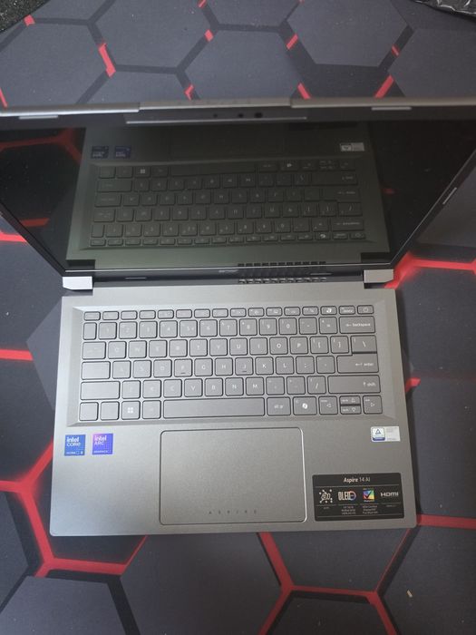Laptop Acer 14 oled