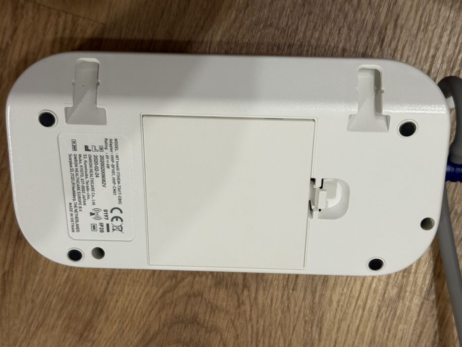 Medidor de tensão arterial Omron M7 intelli Afib