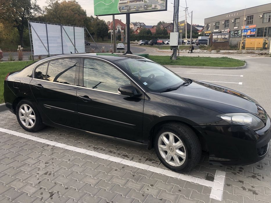 Продав автомобіль