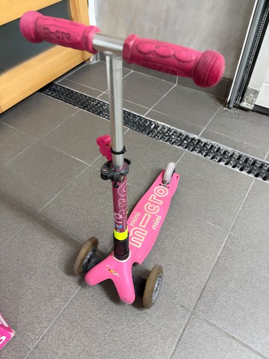 Mini micro hulajnoga z siedziskiem