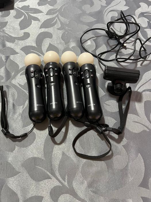 Pack PlayStation 3 Super Slim + 5 Jogos + 2 Comandos + Kit PlayStation Move (4 Comandos Move + Câmera Eye)