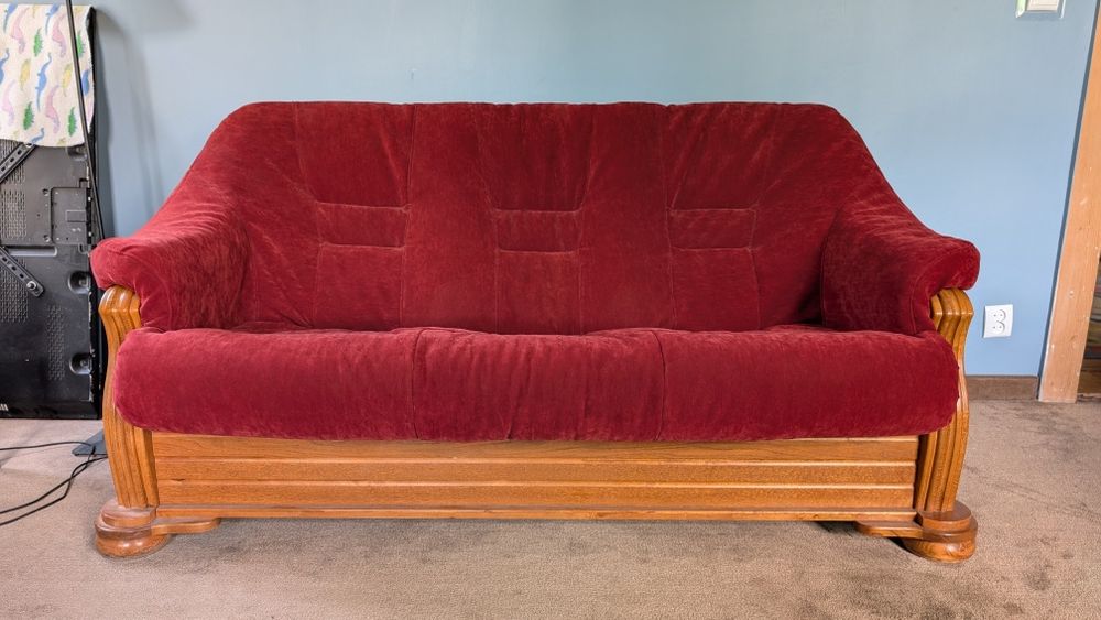 Sofa rozkładana i dwa fotele