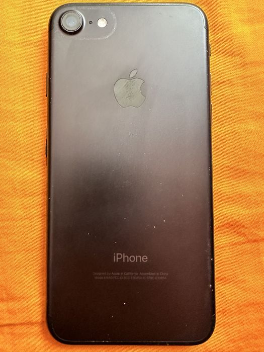 Продається iPhone 7 128 Гб