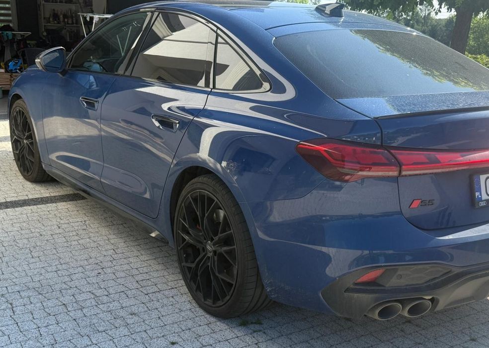 AUDI A5 / S5 B10 19 " Nowe 5x112 A5 / S5 Limousine Avant Czarne Felgi Alufelgi