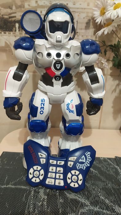 Робокоп робот іграшка