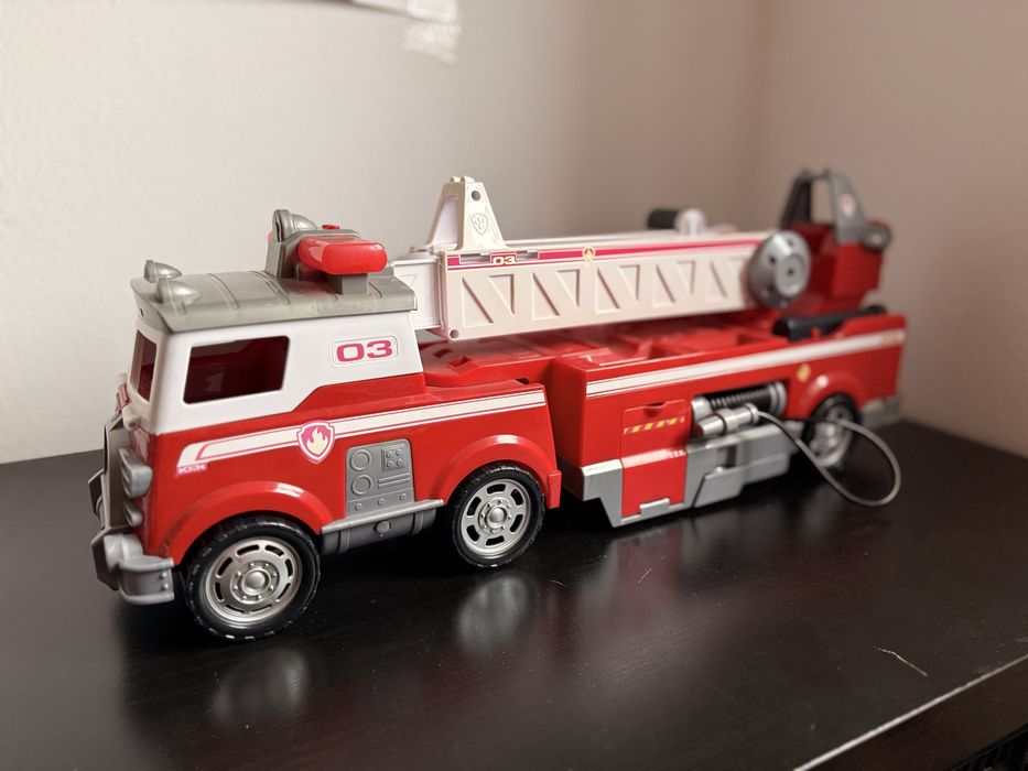 Camiao bombeiros patrulha pata