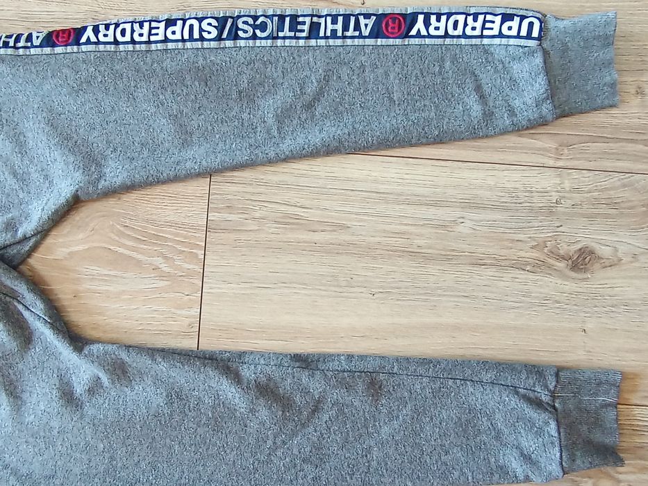 Superdry - spodnie dresowe