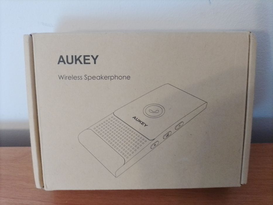 Zestaw głośnomówiący mocny na długie trasy klips Bluetooth Aukey BP-P