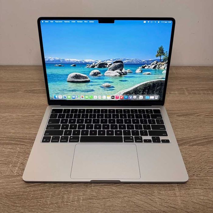 Macbook Air 13" 2025 M4 / 32Gb / SSD 1000Gb акб:100% (код: M1451)