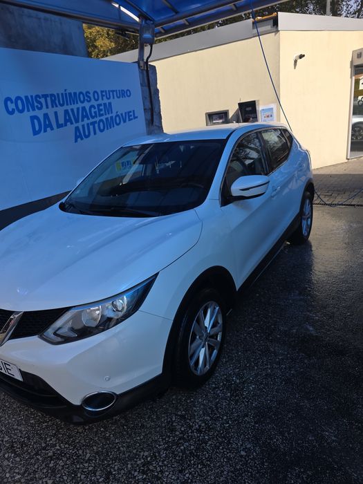 Nissan Qashqai 1.5 dCi (2015) - Excelente Estado
