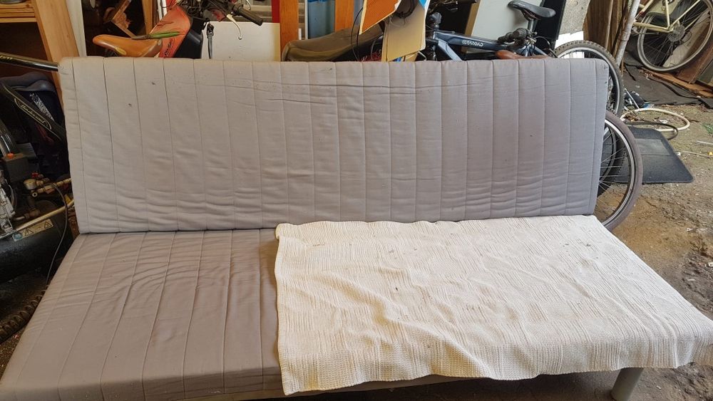 Sofá cama ikea bom estado