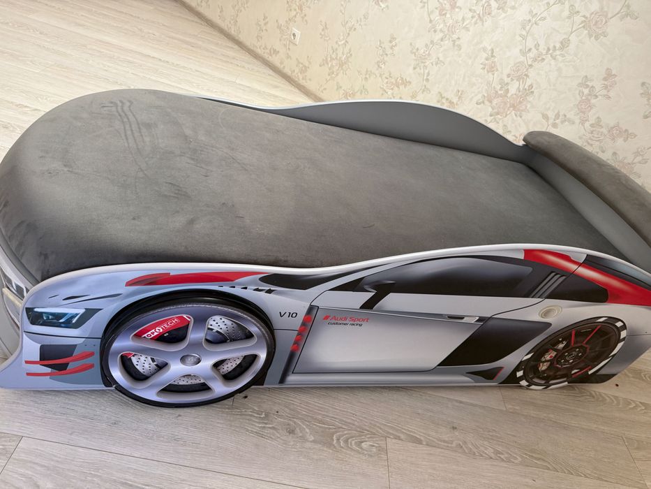 Продам дитяче ліжко «Audi “